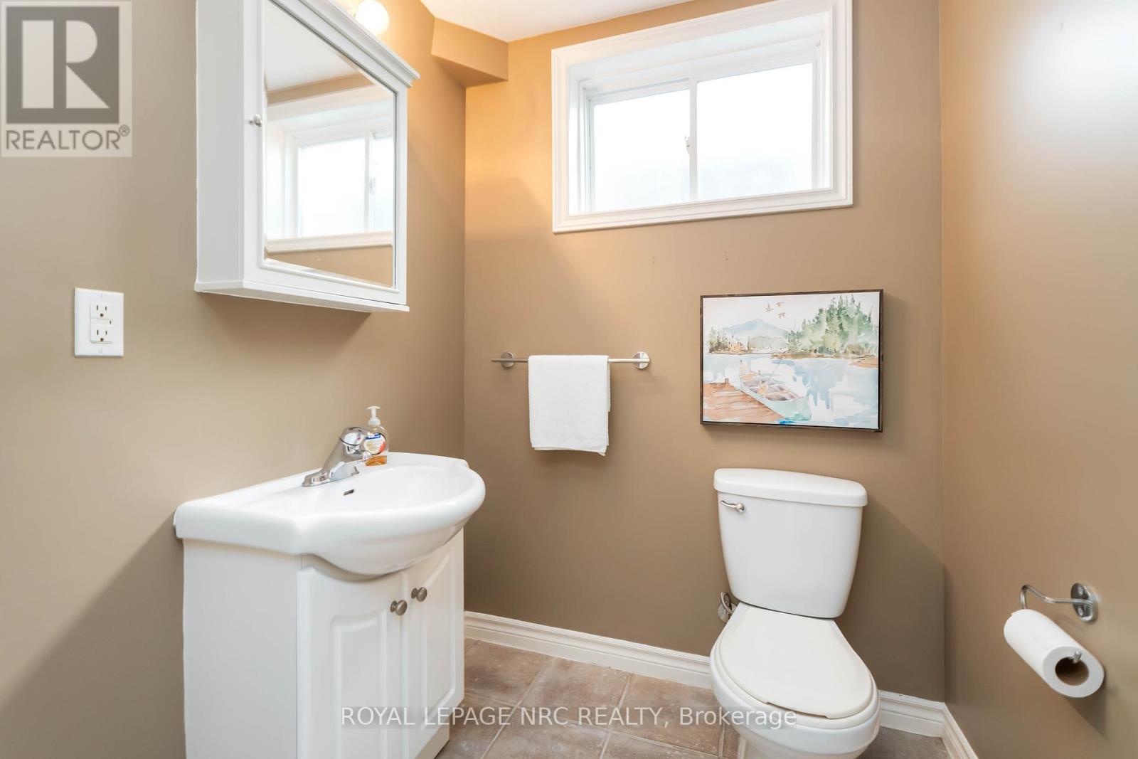 












2475 DIANE STREET

,
Fort Erie (Stevensville),




Ontario
L0S1S0

