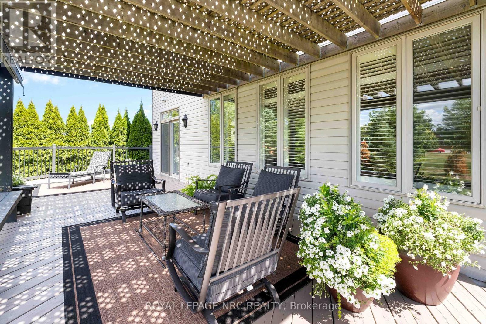 












2475 DIANE STREET

,
Fort Erie (Stevensville),




Ontario
L0S1S0

