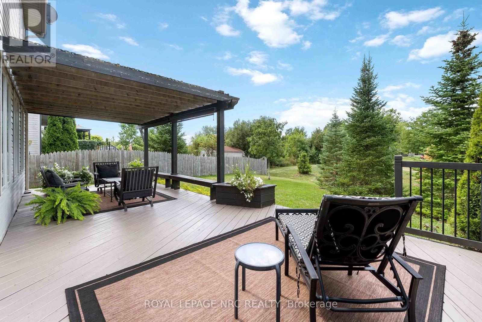 












2475 DIANE STREET

,
Fort Erie (Stevensville),




Ontario
L0S1S0


