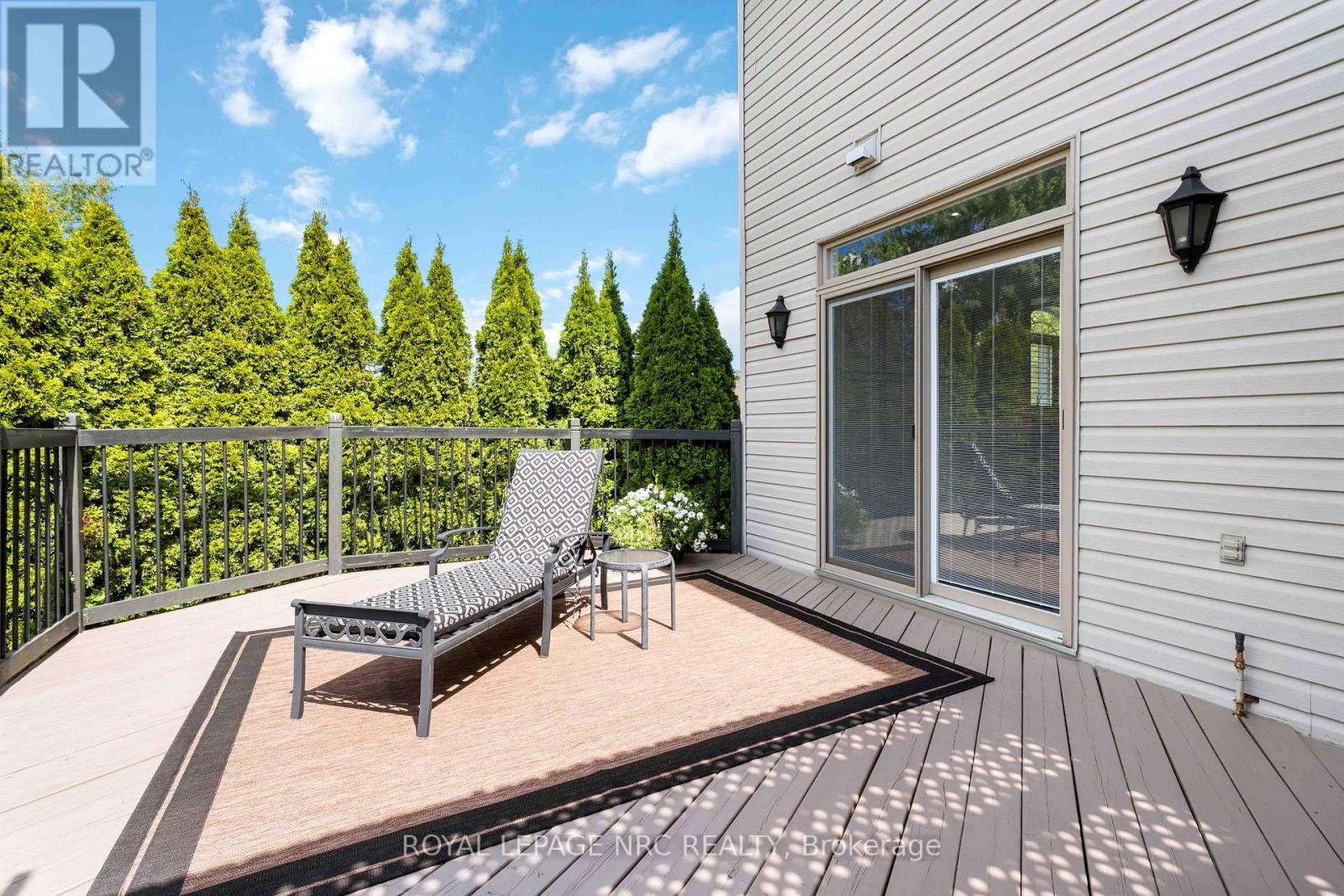 












2475 DIANE STREET

,
Fort Erie (Stevensville),




Ontario
L0S1S0

