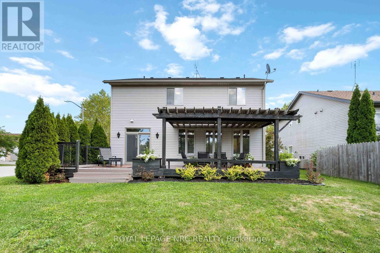 












2475 DIANE STREET

,
Fort Erie (Stevensville),




Ontario
L0S1S0

