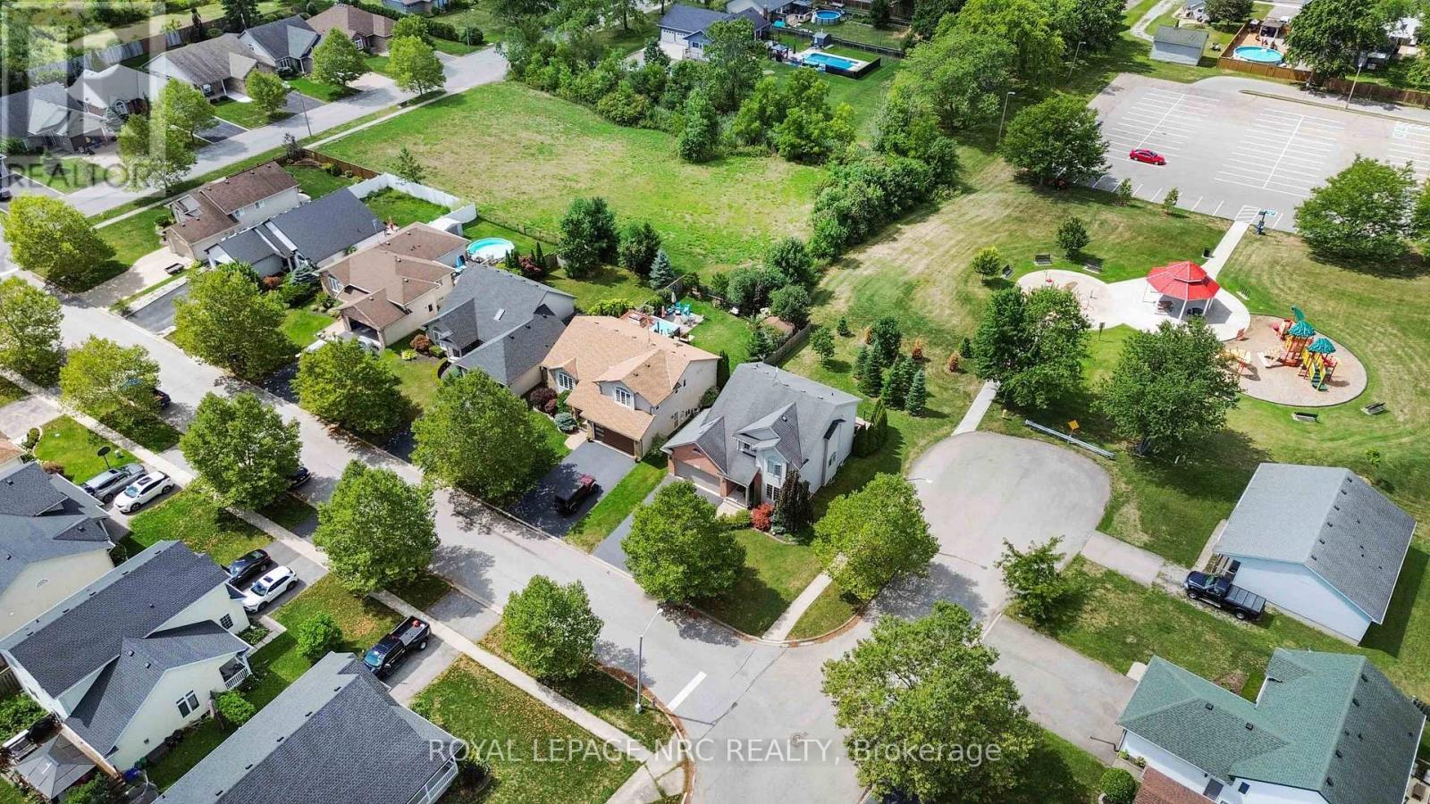 












2475 DIANE STREET

,
Fort Erie (Stevensville),




Ontario
L0S1S0

