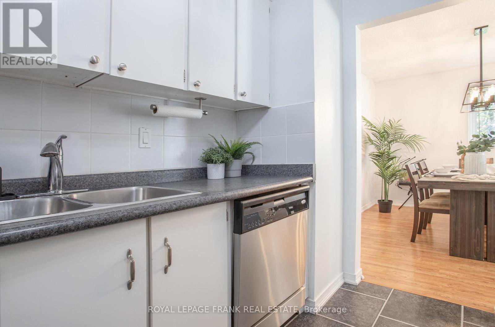 












9 - 1055 CENTRAL PARK BOULEVARD N

,
Oshawa (Centennial),




Ontario
L1G7M4

