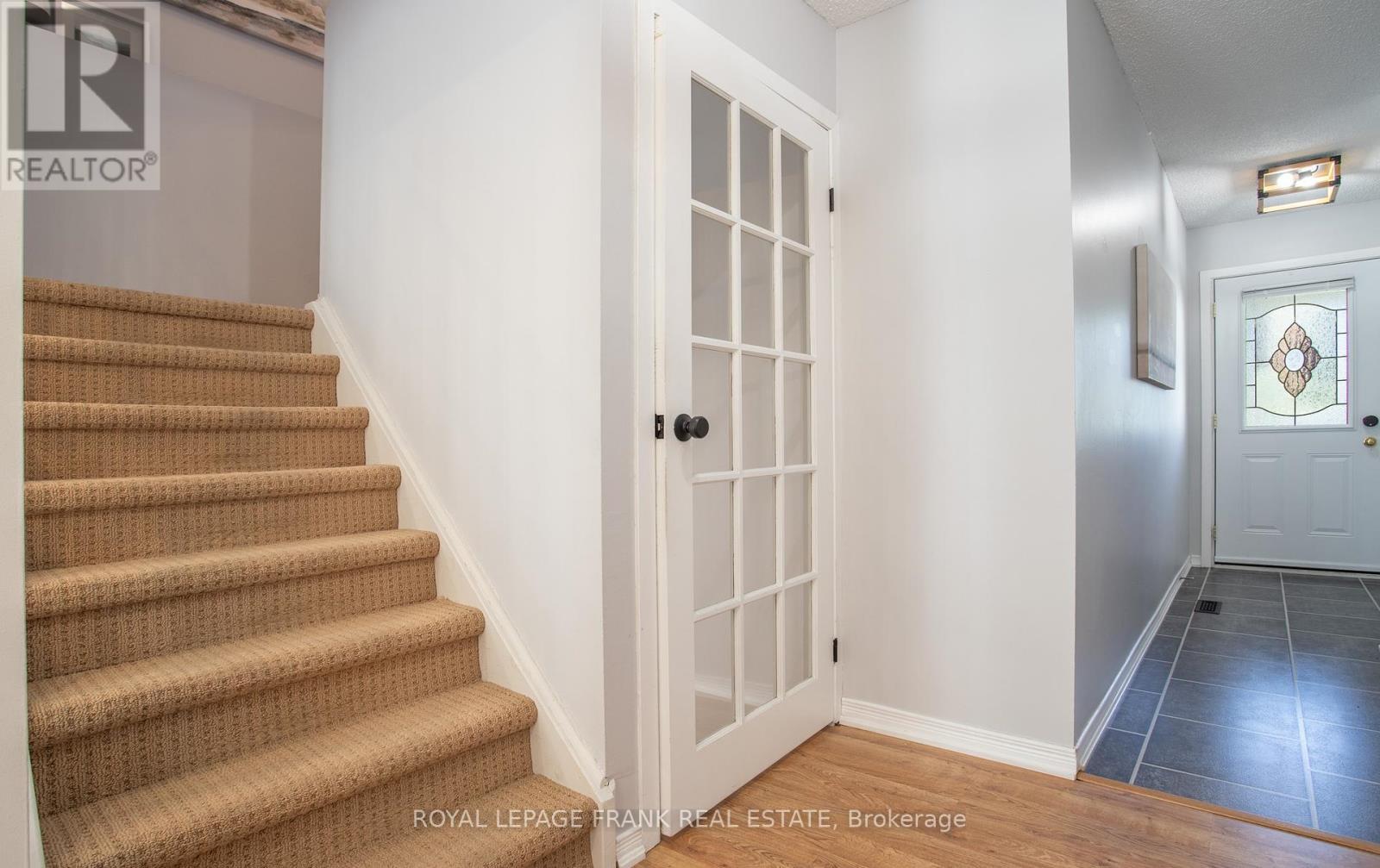 












9 - 1055 CENTRAL PARK BOULEVARD N

,
Oshawa (Centennial),




Ontario
L1G7M4

