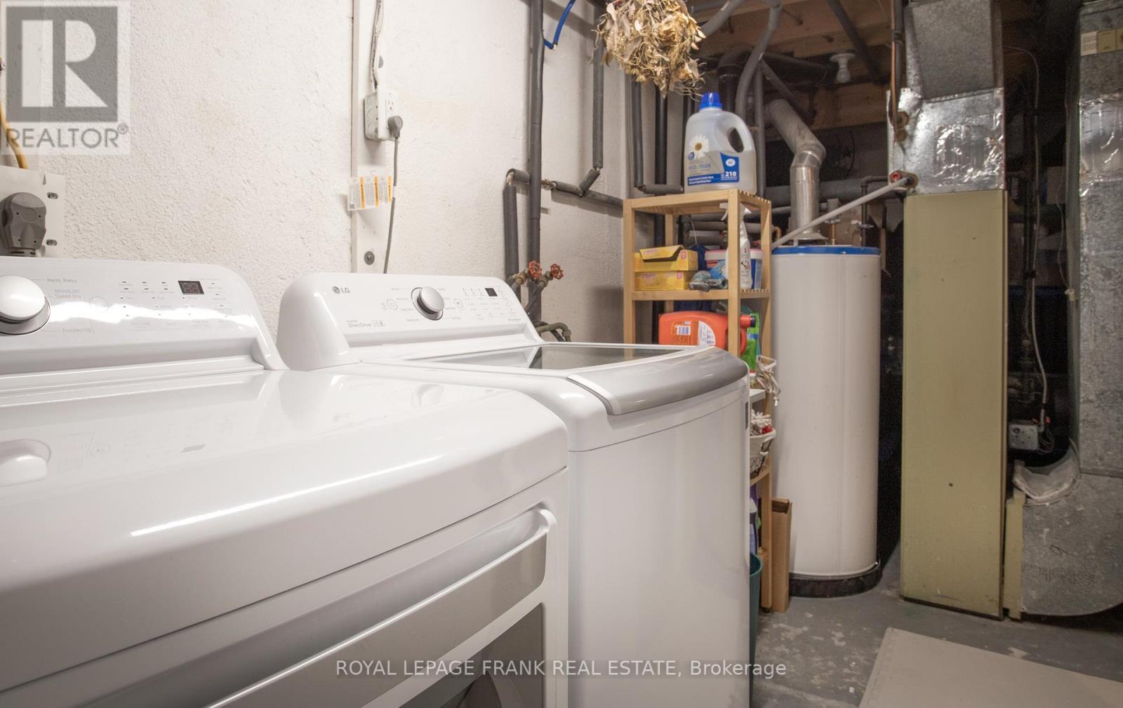 












9 - 1055 CENTRAL PARK BOULEVARD N

,
Oshawa (Centennial),




Ontario
L1G7M4

