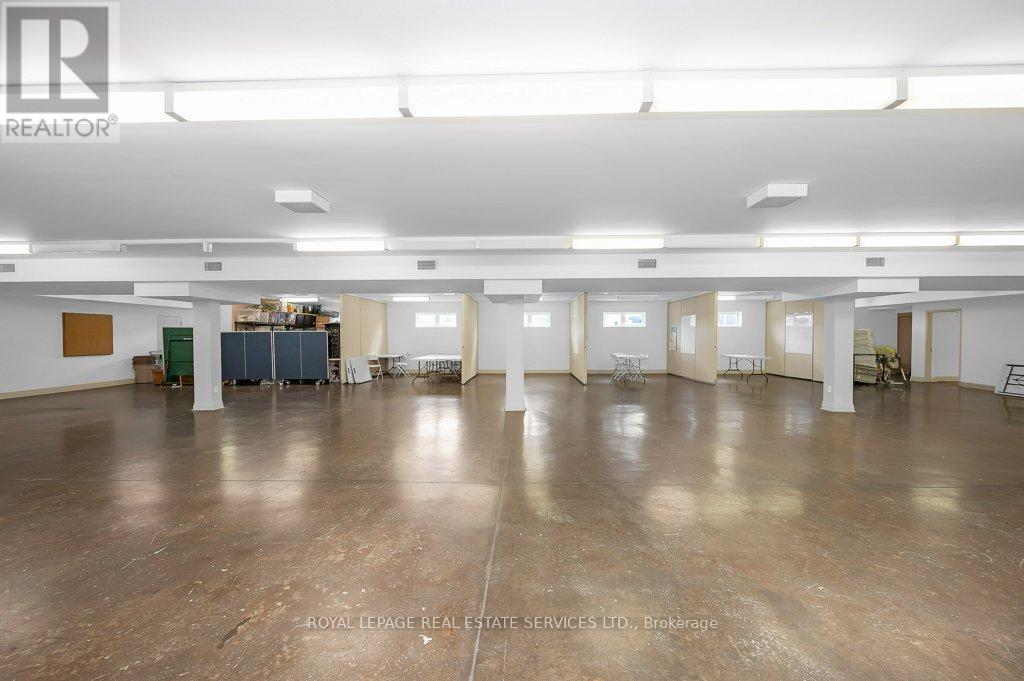 












1350 LANGSTAFF ROAD

,
Vaughan,




Ontario
L4J8P8

