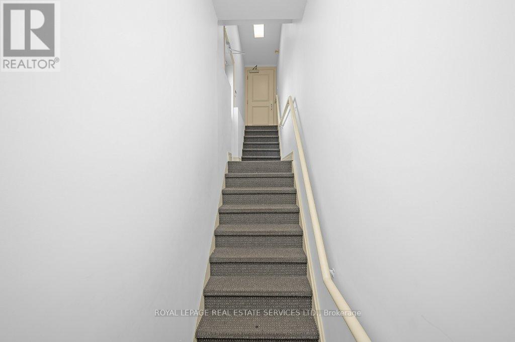 












1350 LANGSTAFF ROAD

,
Vaughan,




Ontario
L4J8P8

