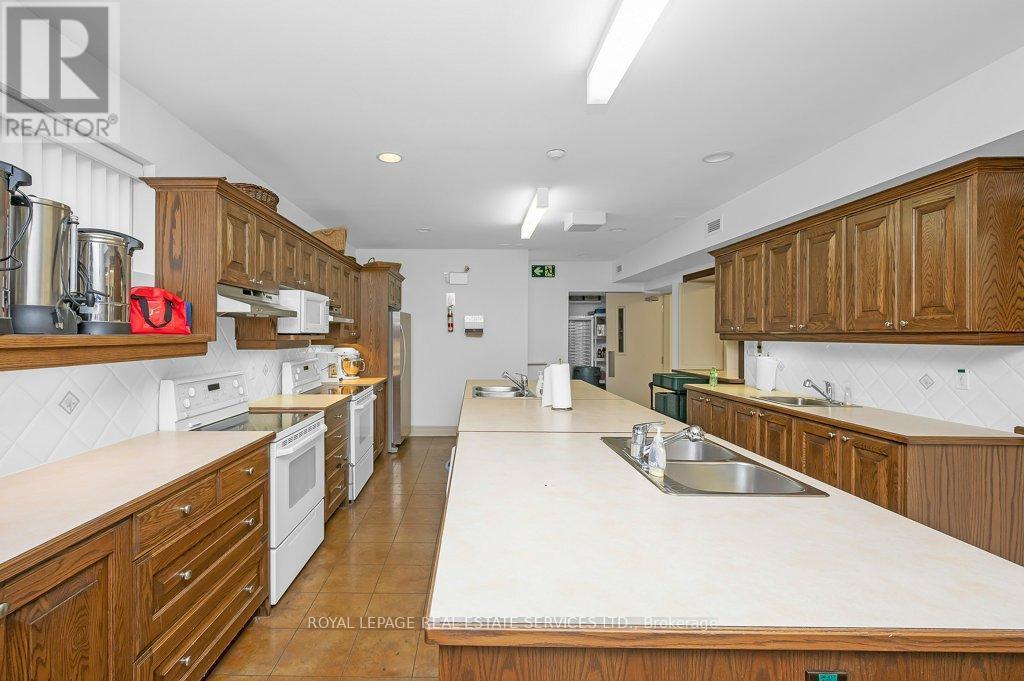 












1350 LANGSTAFF ROAD

,
Vaughan,




Ontario
L4J8P8

