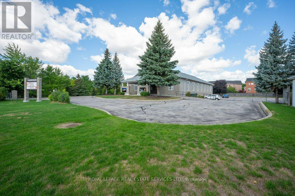 












1350 LANGSTAFF ROAD

,
Vaughan,




Ontario
L4J8P8

