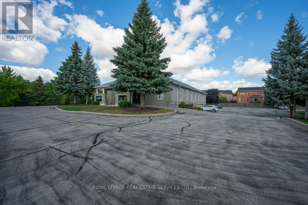 












1350 LANGSTAFF ROAD

,
Vaughan,




Ontario
L4J8P8

