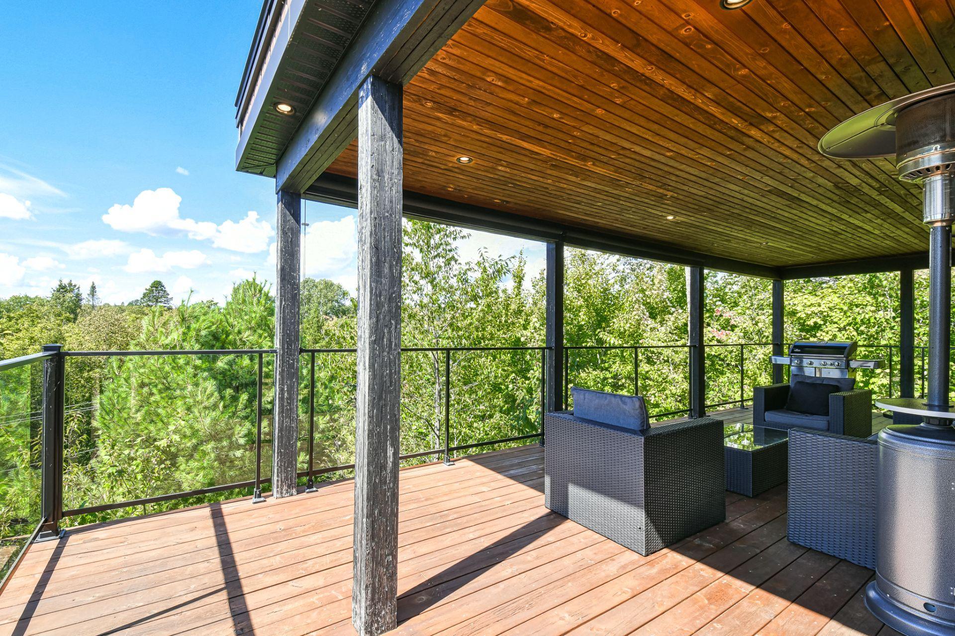 









14


Rue des Trembles

,
Sainte-Marguerite-du-Lac-Masson,




QC
J0T1L0

