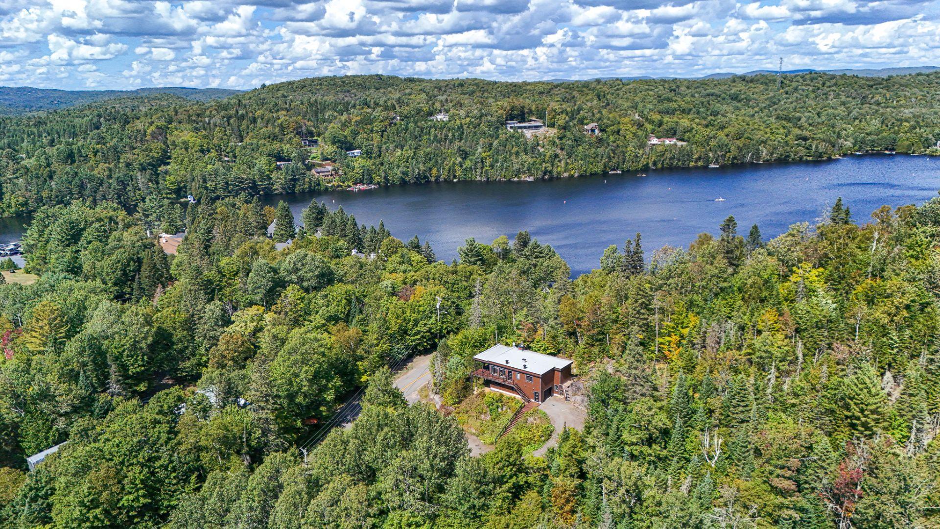 









14


Rue des Trembles

,
Sainte-Marguerite-du-Lac-Masson,




QC
J0T1L0

