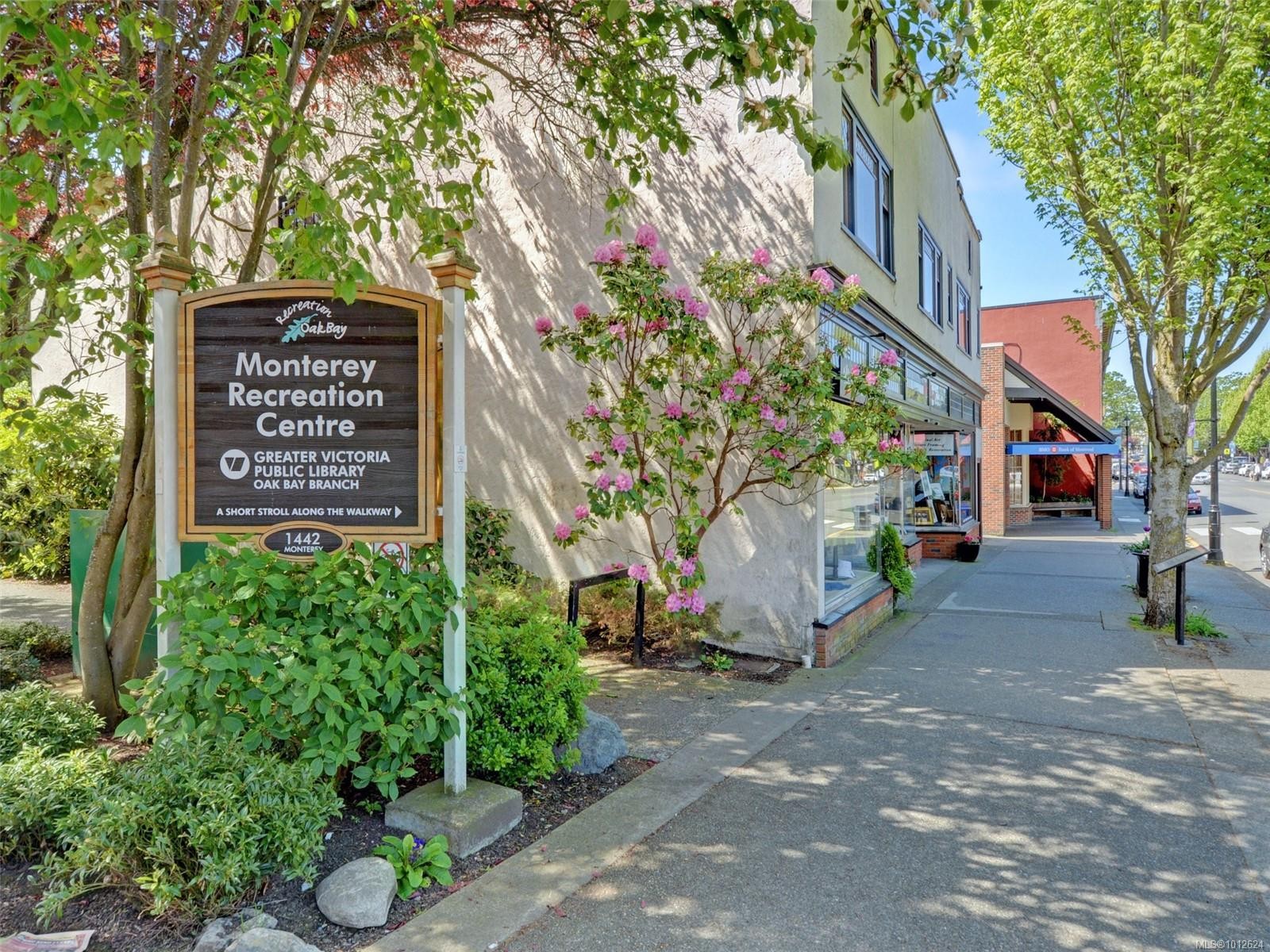 









1745


Leighton

Rd, 308,
Victoria,




BC
V8R 6R6

