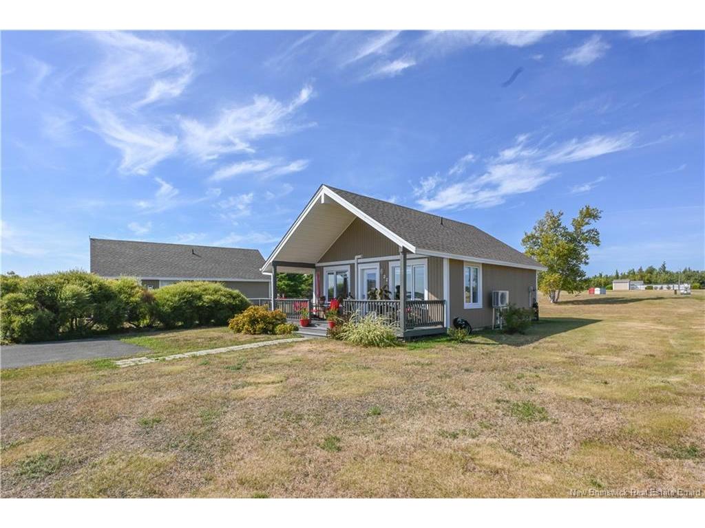 









22


rue de la Baie

ST,
Tracadie,




NB
E1X 4S9

