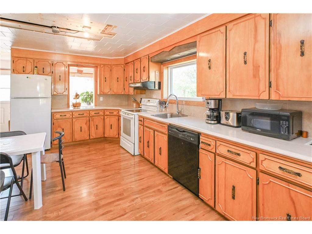 









336


Saint-Pierre O.

BLVD,
Caraquet,




NB
E1W 1A3

