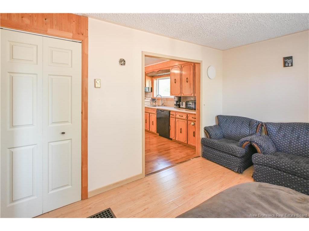









336


Saint-Pierre O.

BLVD,
Caraquet,




NB
E1W 1A3

