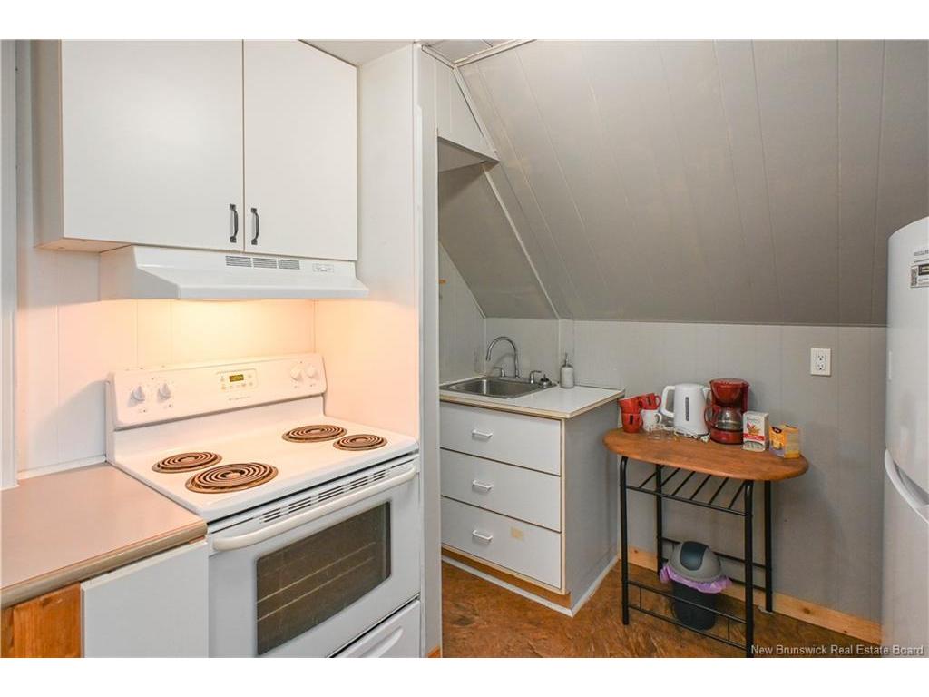 









336


Saint-Pierre O.

BLVD,
Caraquet,




NB
E1W 1A3

