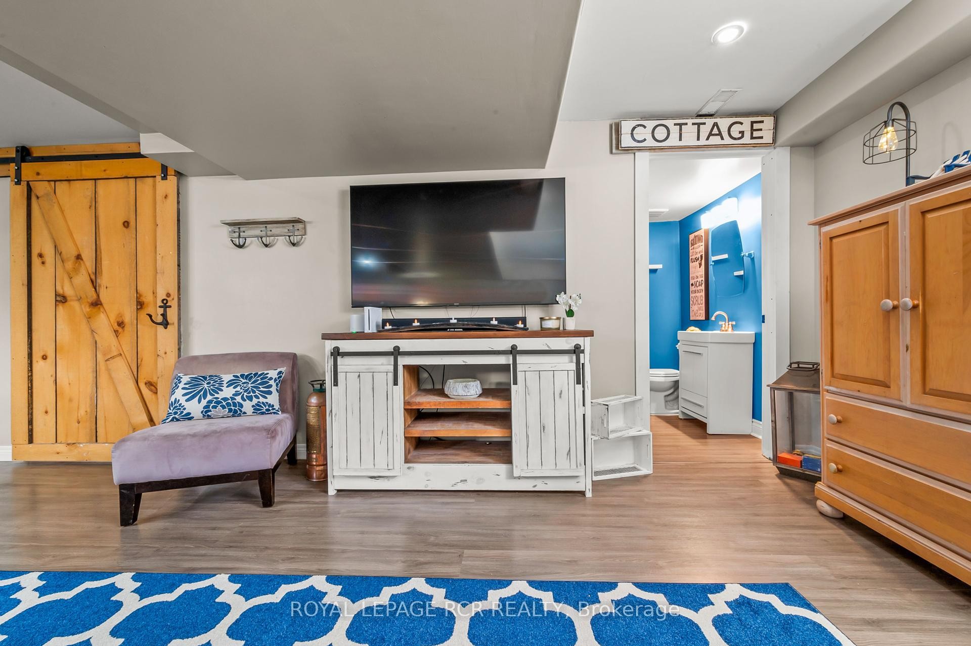 









85


Laverty

Crescent,
Orangeville,




ON
L9W 6R7

