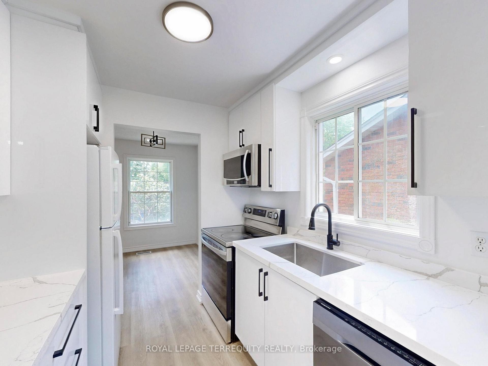 









64C


Harris

Avenue,
Brantford,




ON
N3R 2E9

