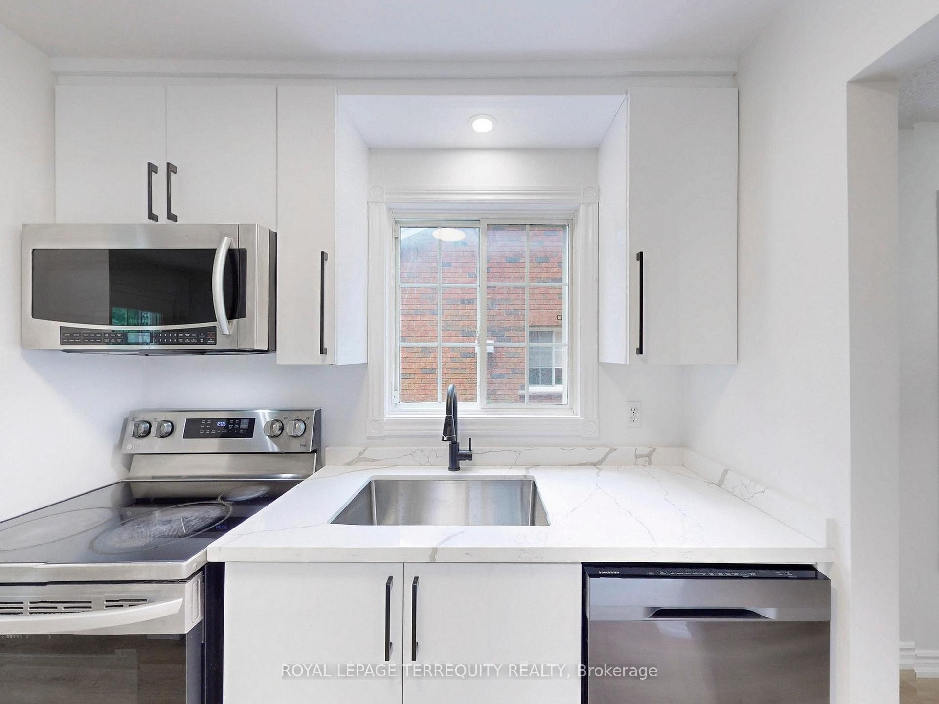 









64C


Harris

Avenue,
Brantford,




ON
N3R 2E9

