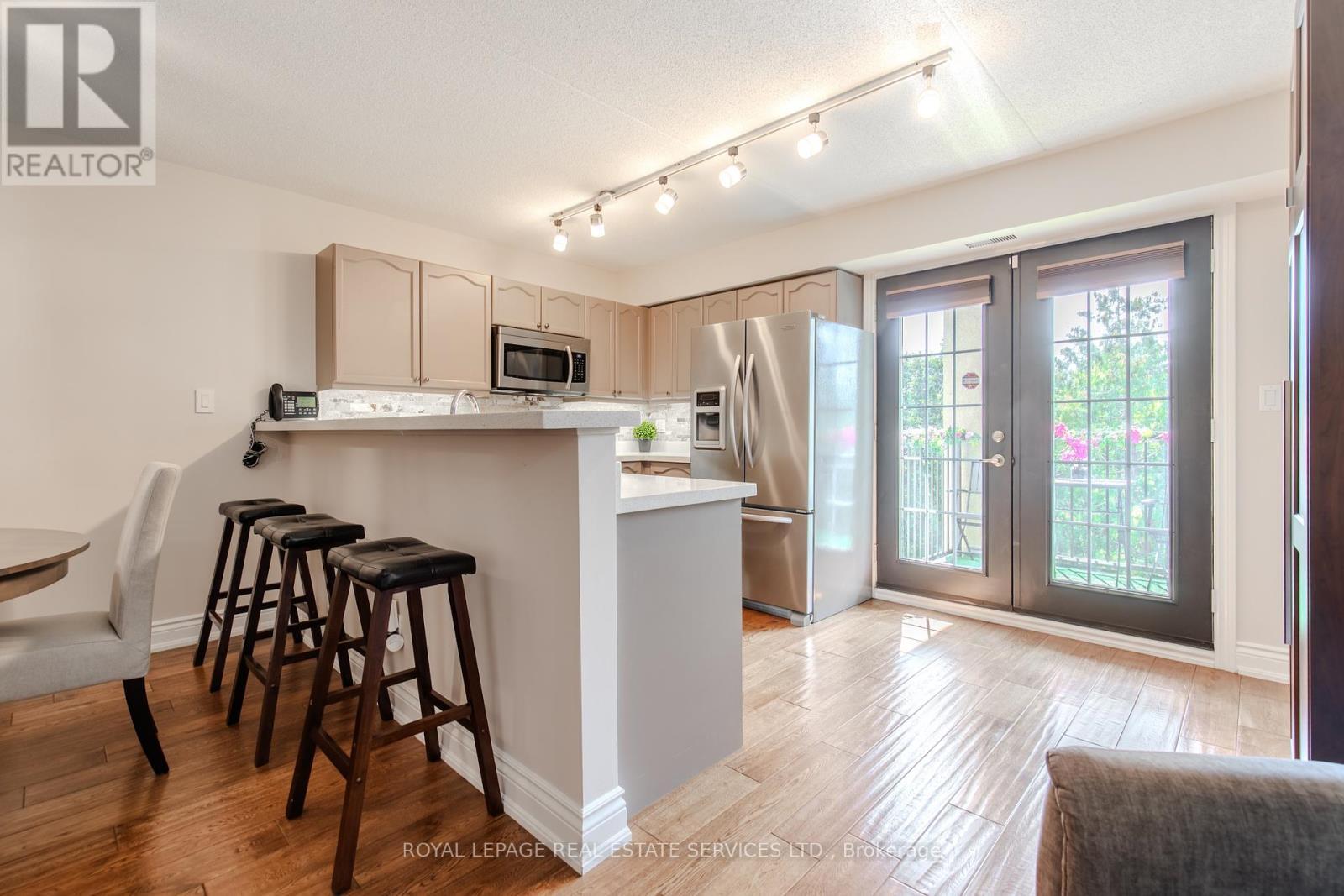 












310 - 1451 WALKER'S LINE

,
Burlington,




Ontario
L7M4P1

