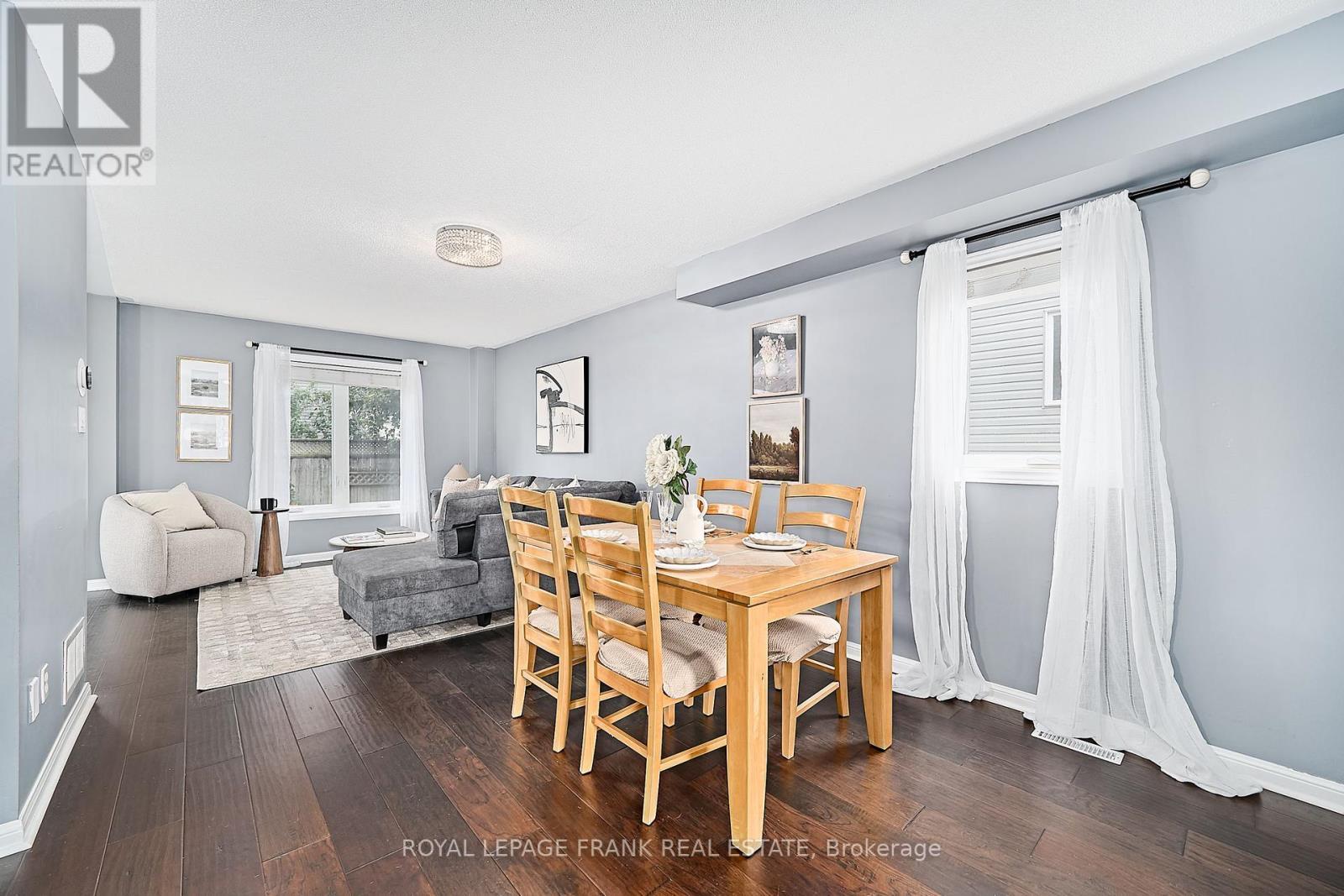 












29 CARVETH CRESCENT

,
Clarington (Newcastle),




Ontario
L1B1N3

