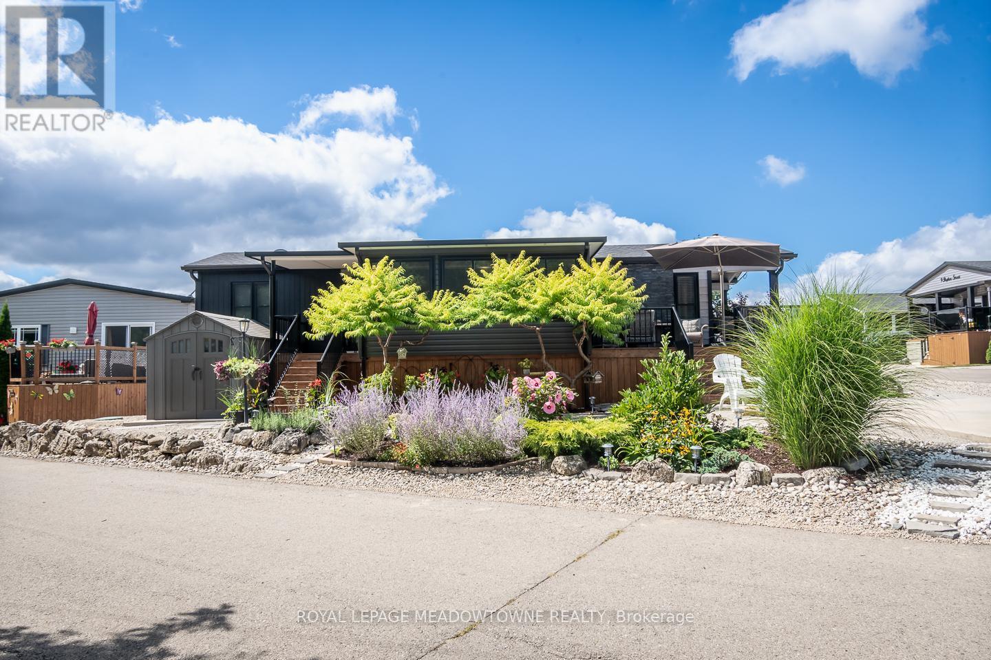 












12 POPLAR - 4449 MILBUROUGH LINE

,
Burlington,




Ontario
L7P0C5

