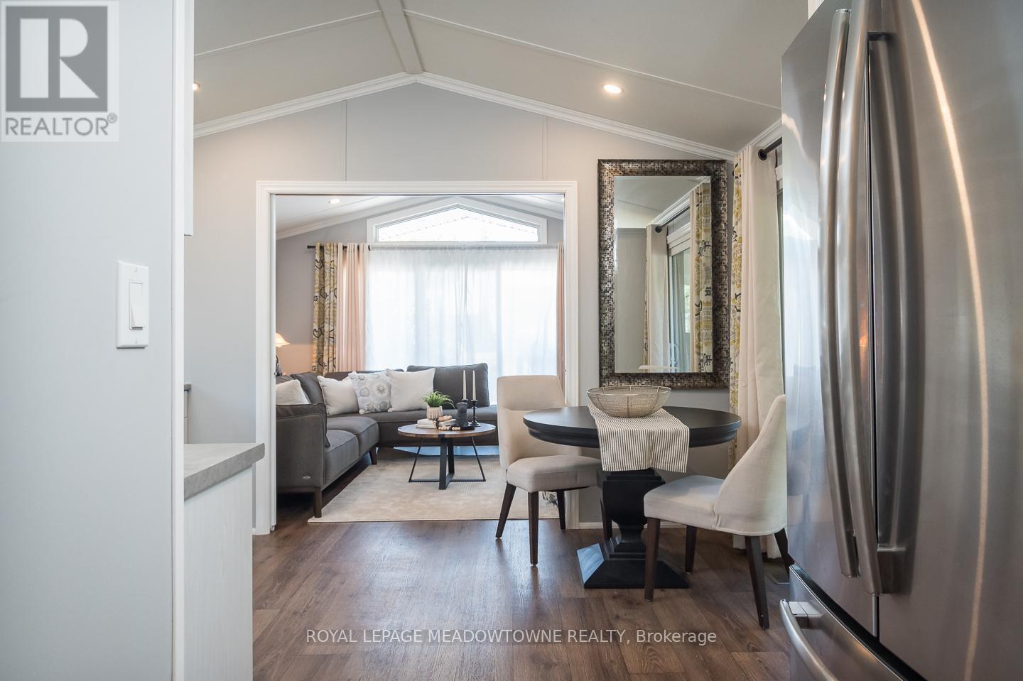 












12 POPLAR - 4449 MILBUROUGH LINE

,
Burlington,




Ontario
L7P0C5

