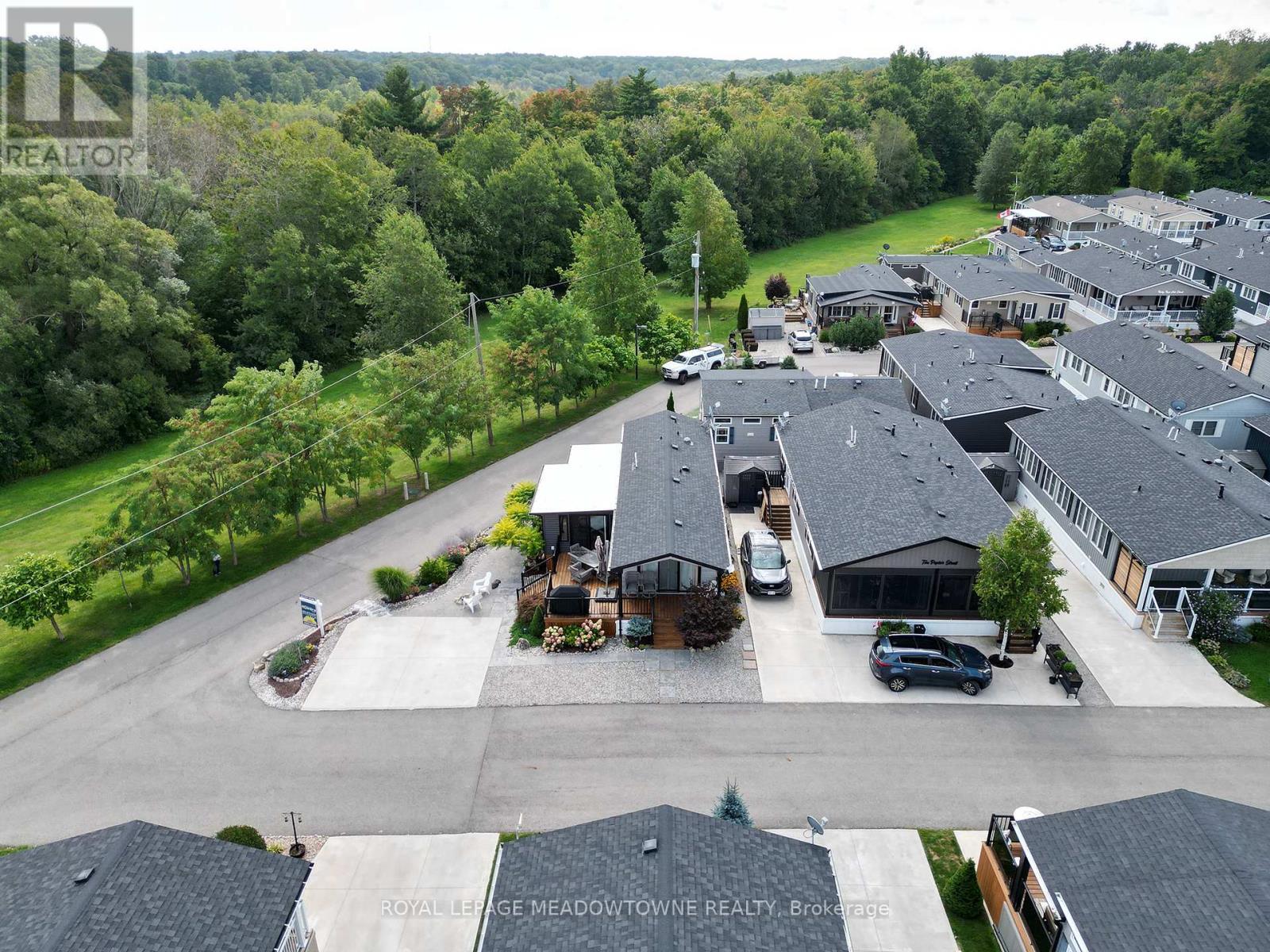 












12 POPLAR - 4449 MILBUROUGH LINE

,
Burlington,




Ontario
L7P0C5

