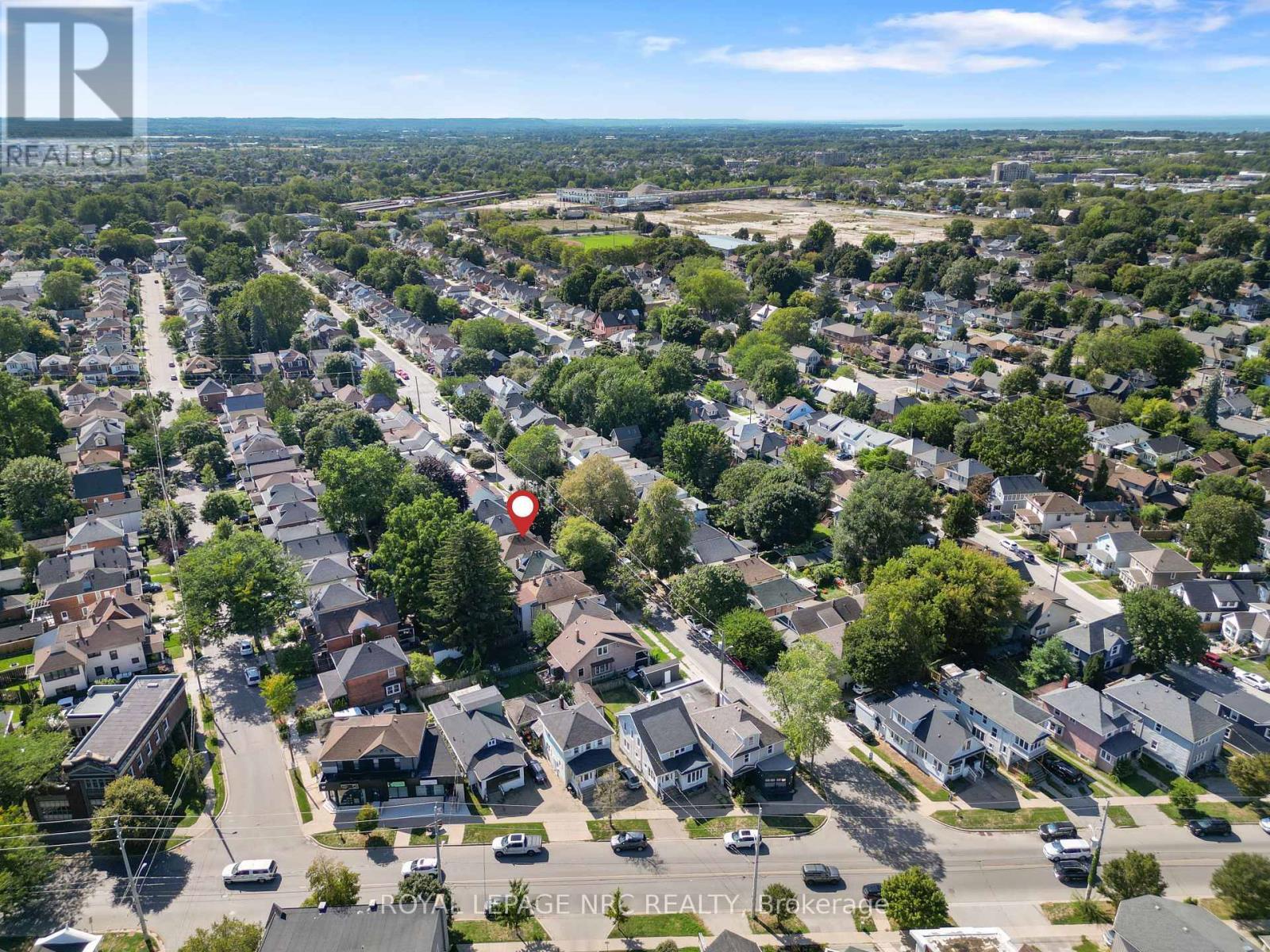 












90 CHAPLIN AVENUE

,
St. Catharines (Downtown),




Ontario
L2R2E7

