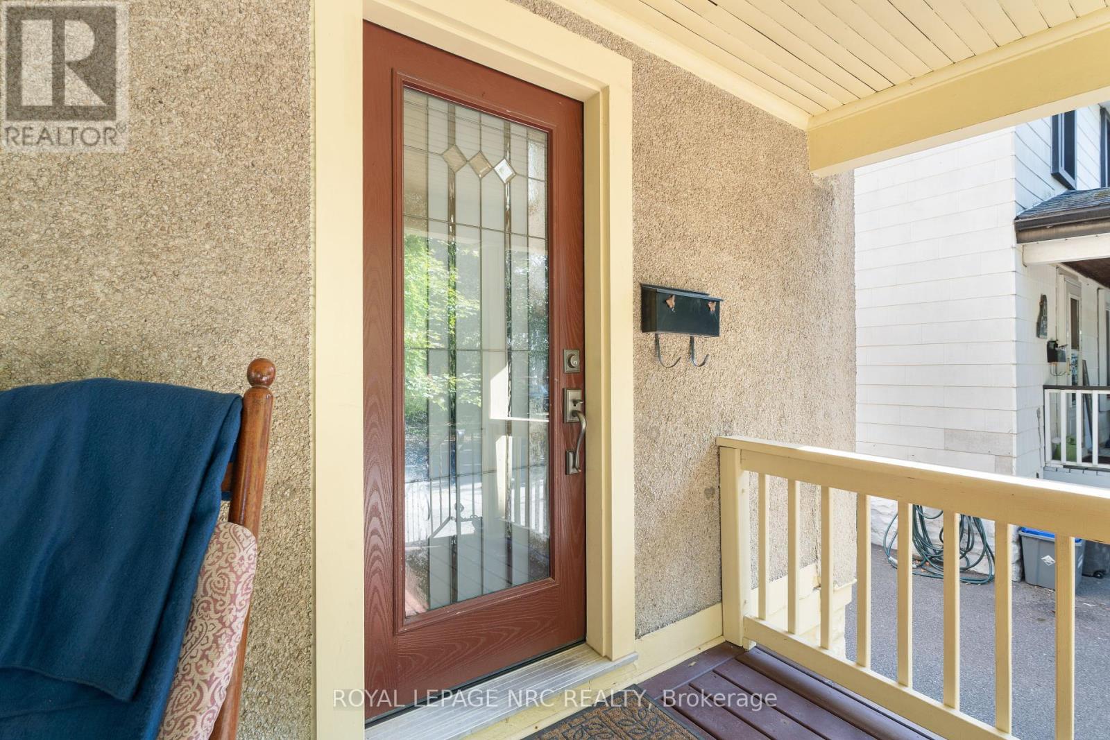 












90 CHAPLIN AVENUE

,
St. Catharines (Downtown),




Ontario
L2R2E7


