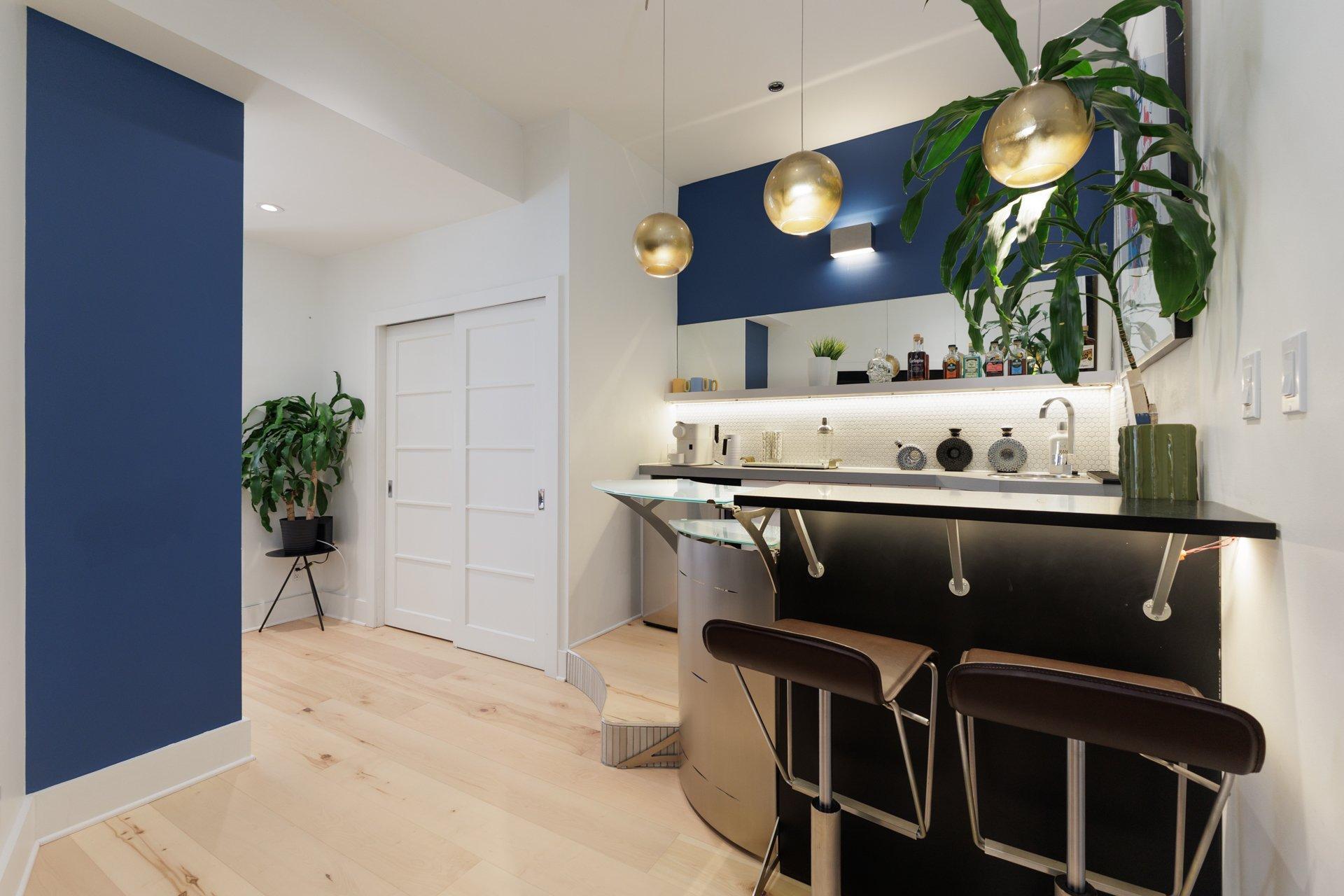 









4247


Rue Clark

, 203,
Montréal (Le Plateau-Mont-Royal),




QC
H2W1X2

