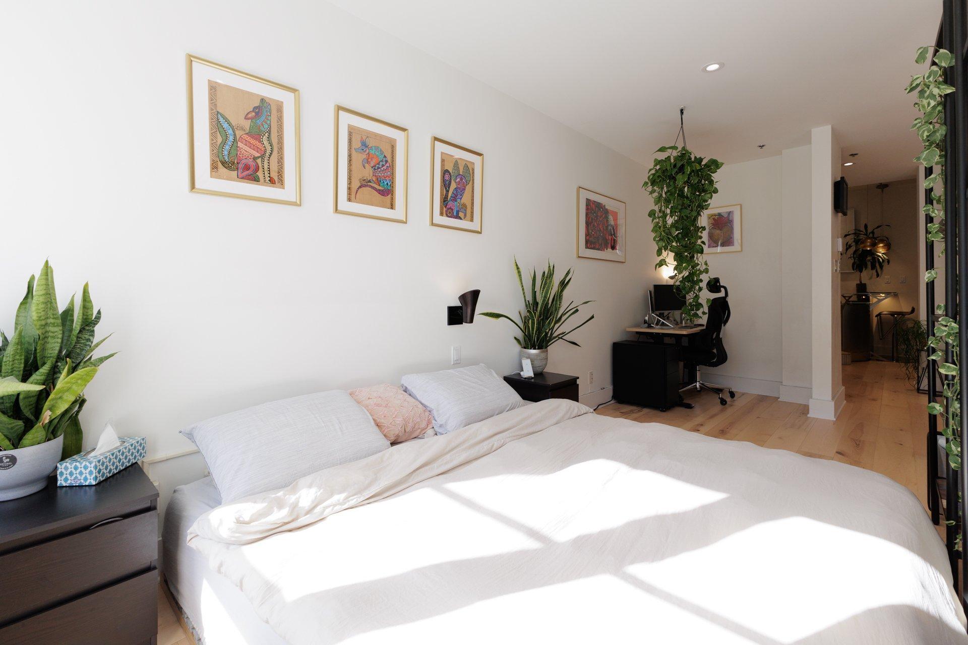 









4247


Rue Clark

, 203,
Montréal (Le Plateau-Mont-Royal),




QC
H2W1X2

