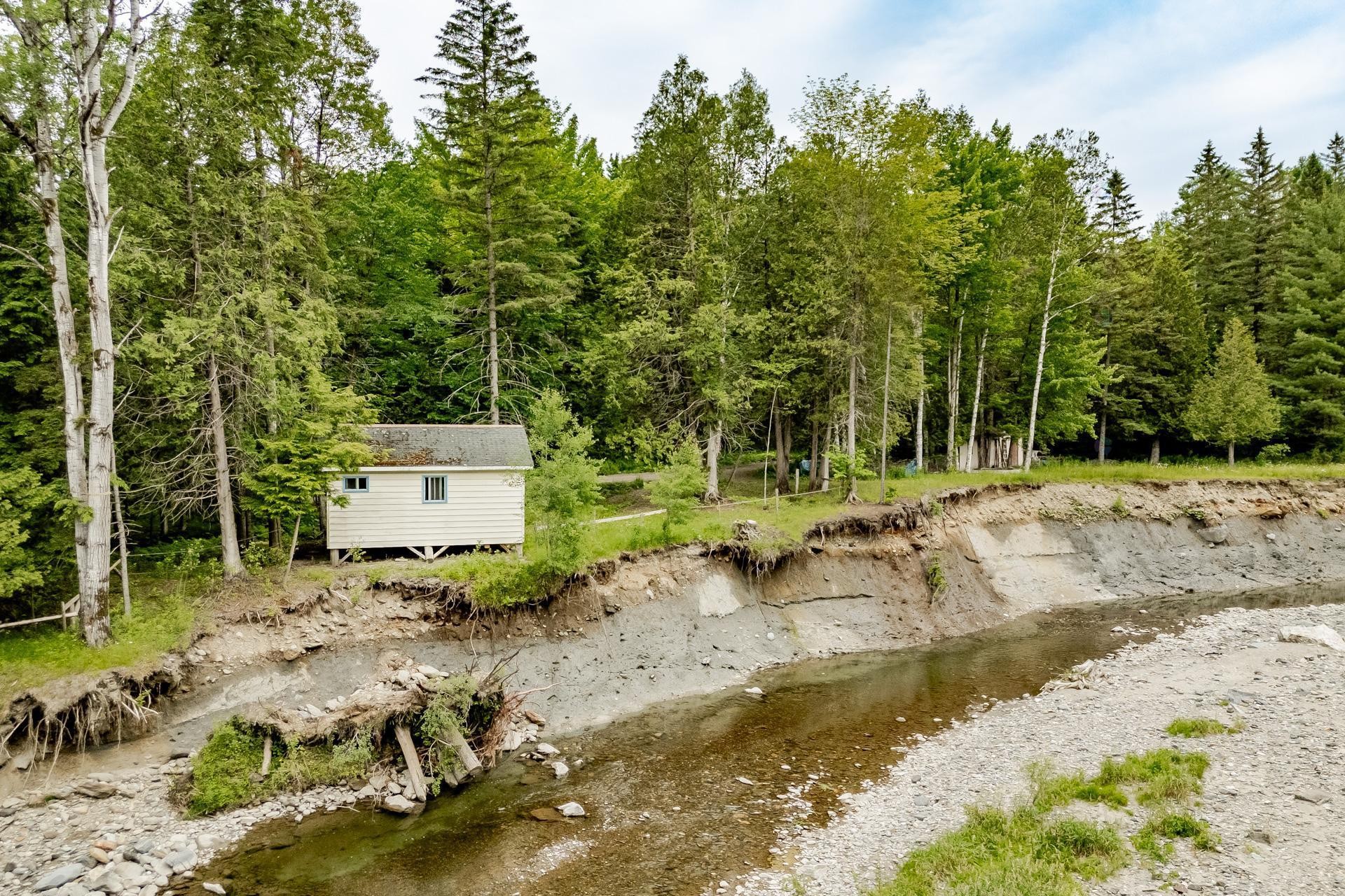 












Ch. de Hyatt's-Mills

,
Compton,







QC
J0B1L0

