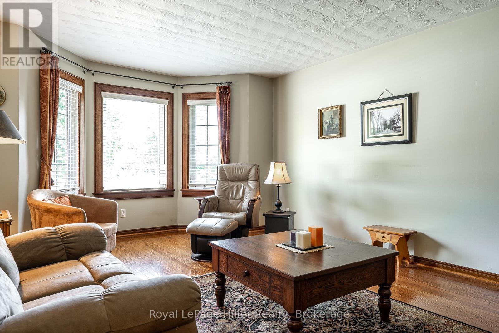 












291 JOHN STREET S

,
Stratford,




Ontario
N5A7T2

