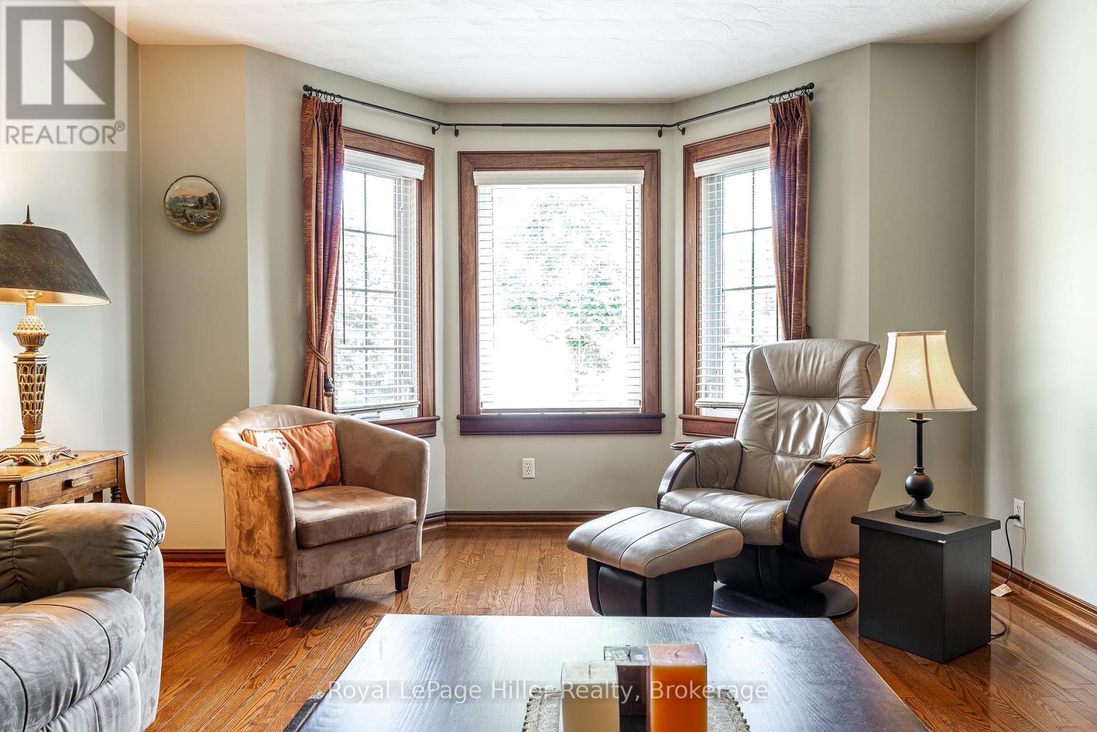 












291 JOHN STREET S

,
Stratford,




Ontario
N5A7T2

