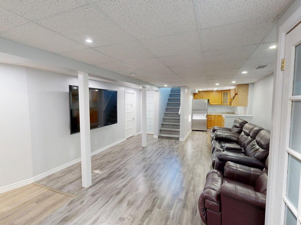 












18 Martin Lake Drive

,
Lake Echo,




NS
B3E 1B1

