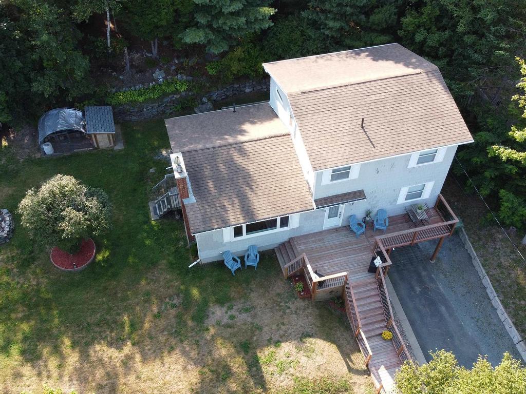












18 Martin Lake Drive

,
Lake Echo,




NS
B3E 1B1

