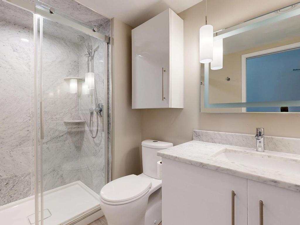 












323 5662 Roberts Street

,
Halifax,




NS
B3K 0E3

