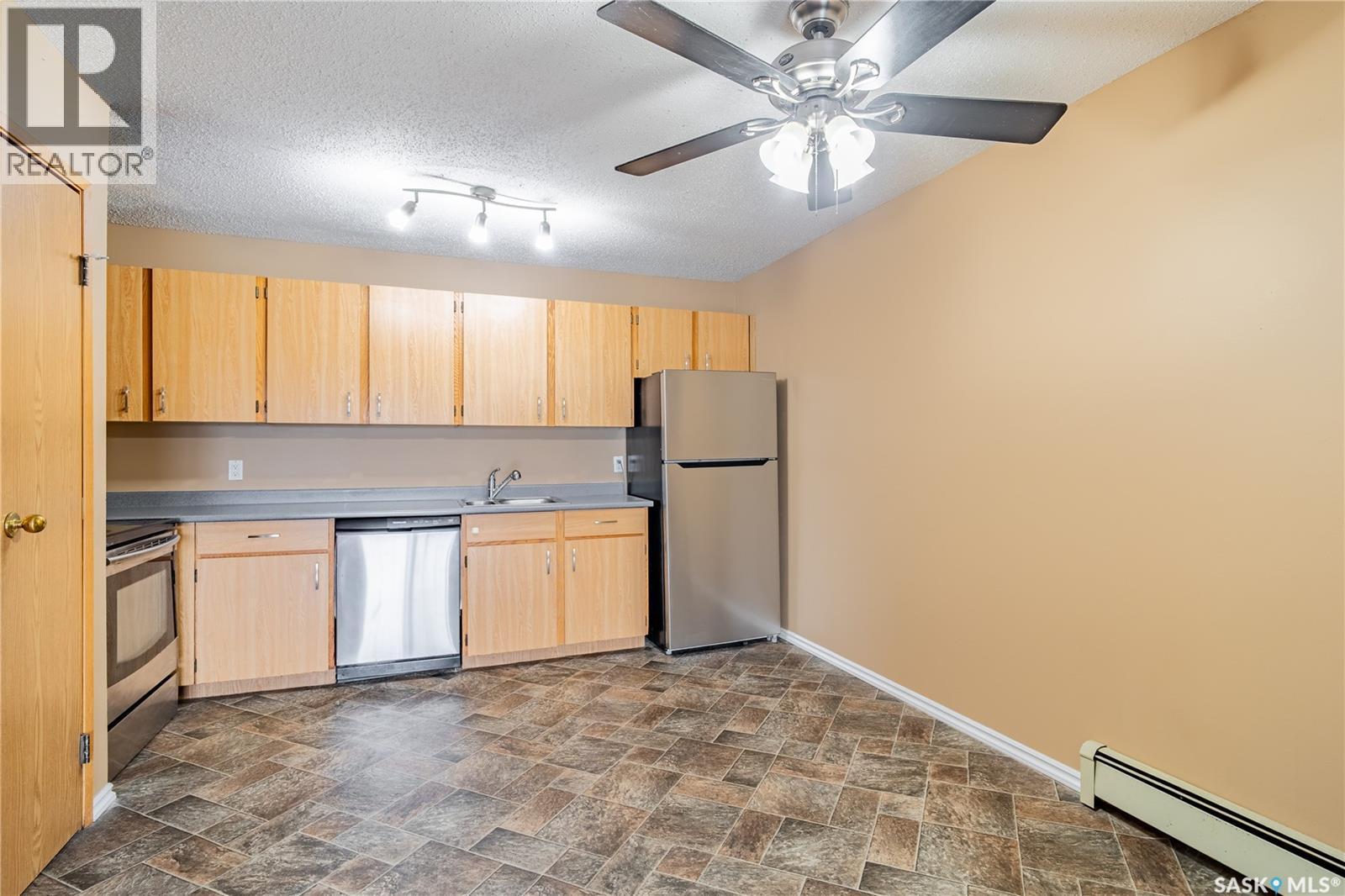 












418 2410 HESELTINE ROAD

,
Regina,




Saskatchewan
S4V1N9

