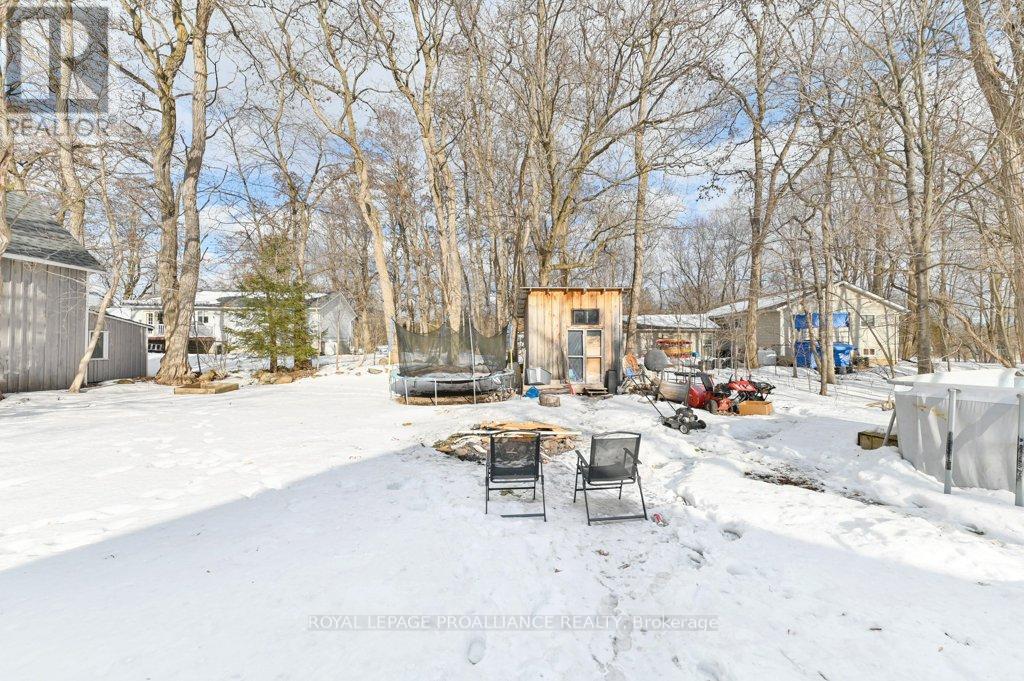 












27 THURLOW QUEEN STREET

,
Belleville (Thurlow Ward),




Ontario
K0K2V0


