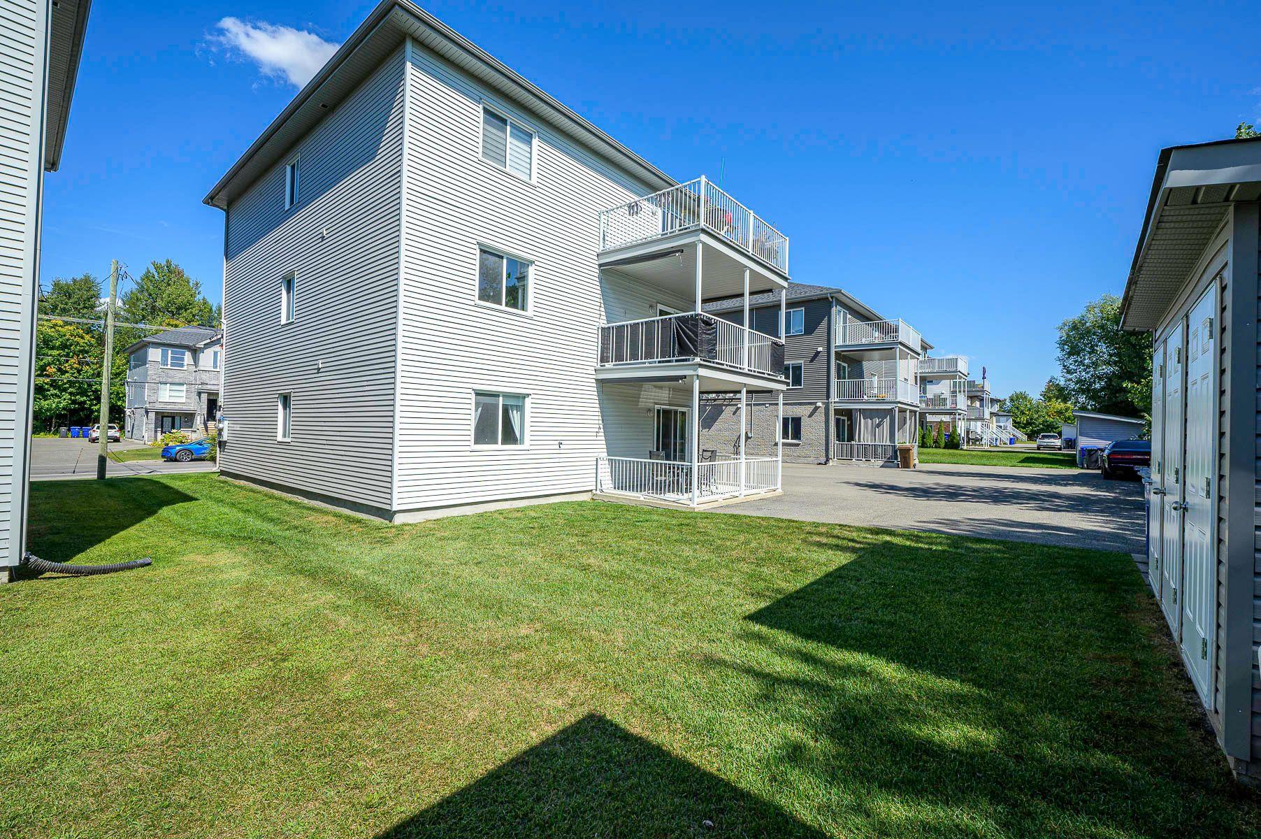 









9790


Rue Henri-Piché

,
Mirabel,




QC
J7N0N5

