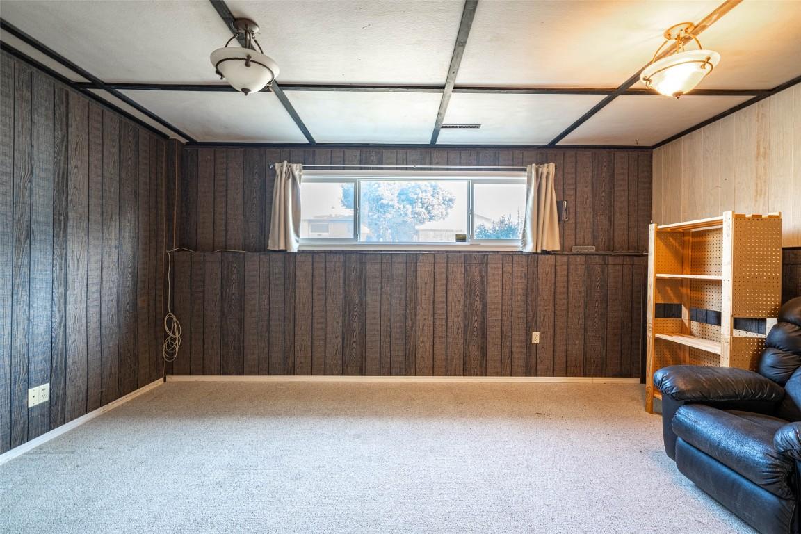 









4402


16

Avenue,
Vernon,




BC
V1T 6P4

