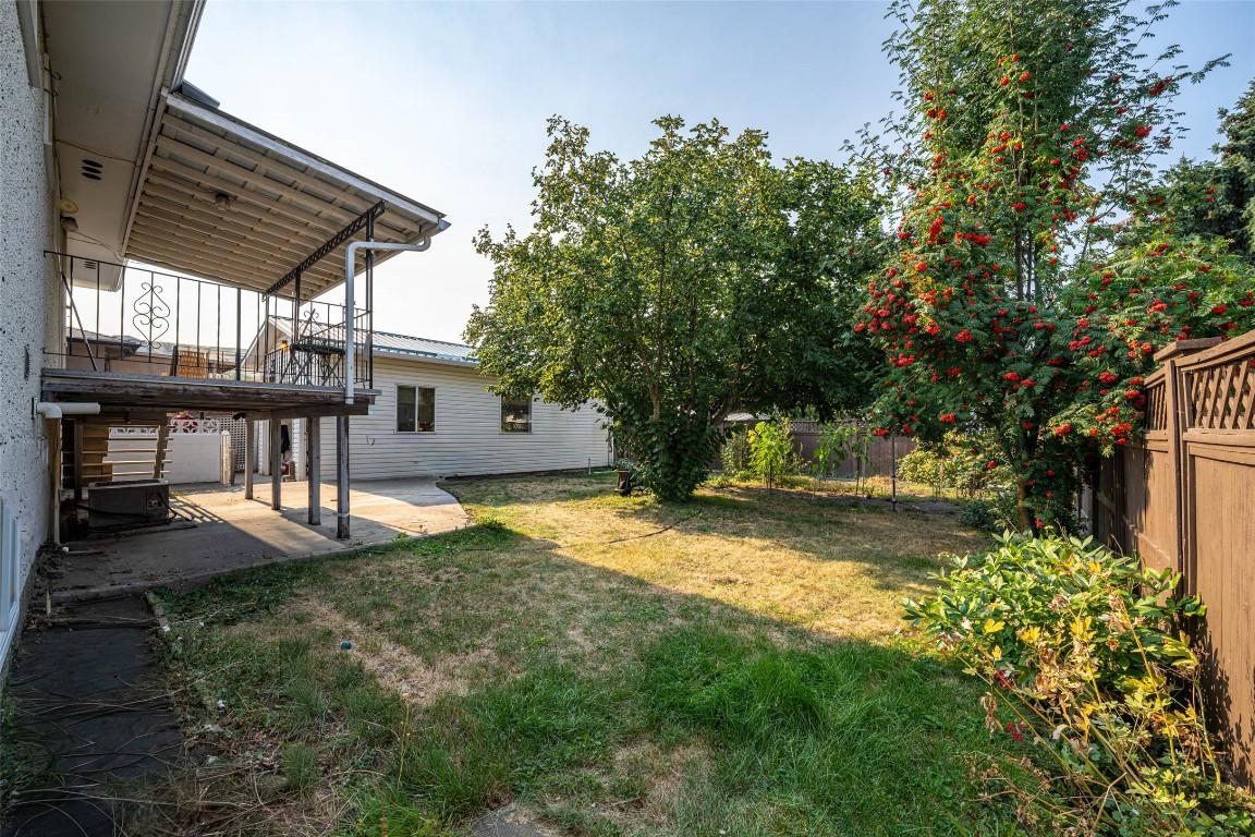 









4402


16

Avenue,
Vernon,




BC
V1T 6P4


