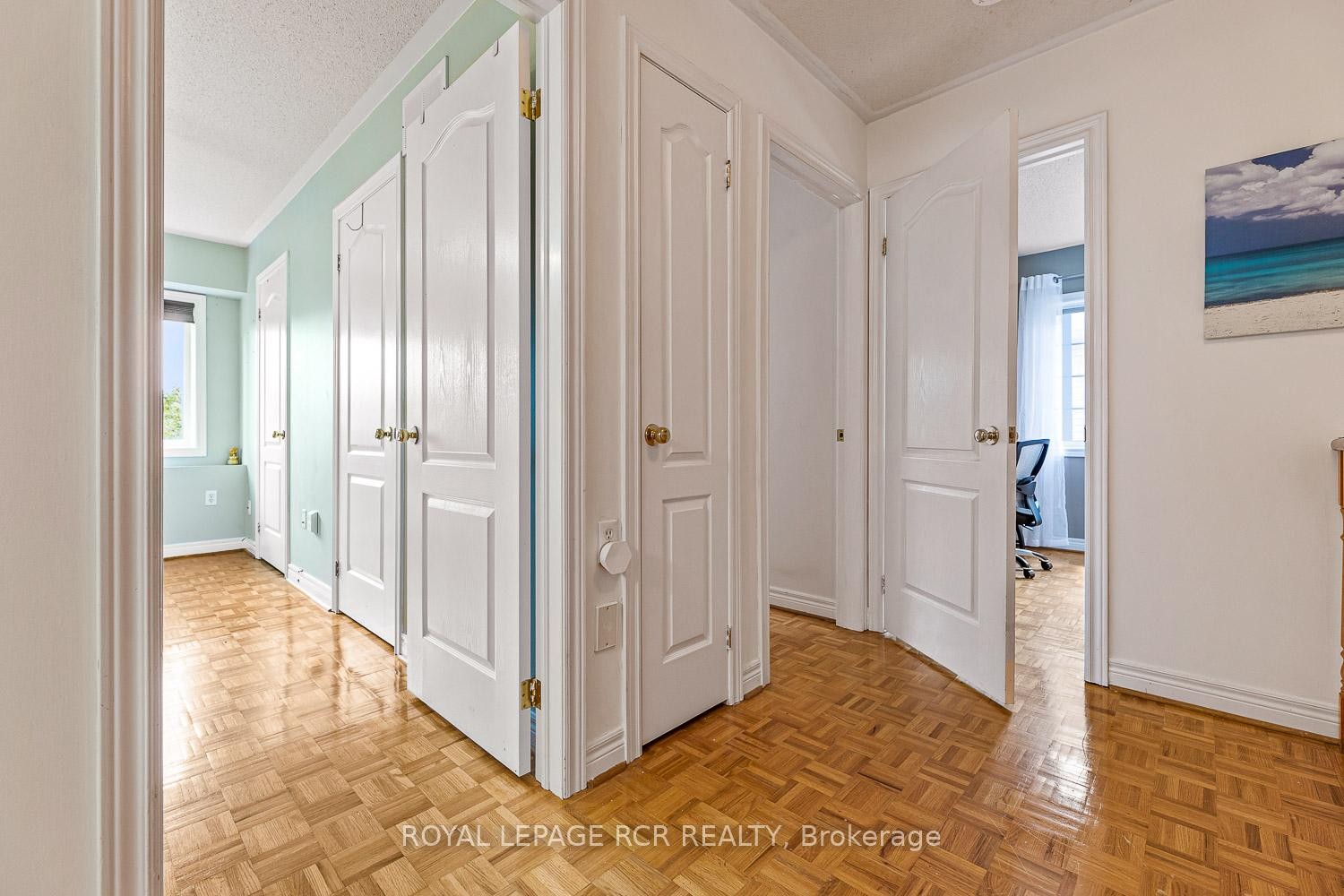 









198


Pressed Brick

Drive,
Brampton,




ON
L6V 4K7

