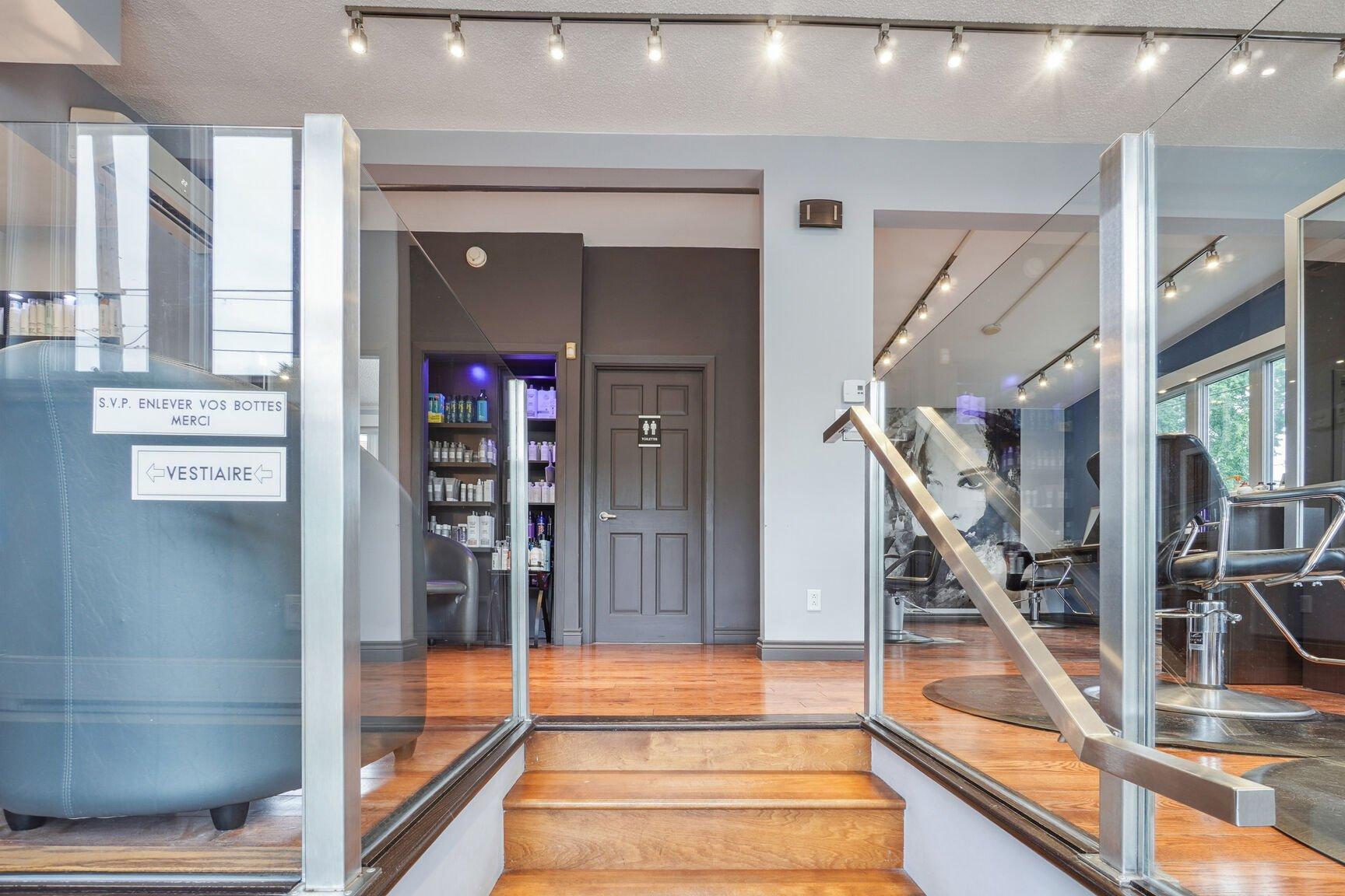 









5050


Boul. Henri-Bourassa E.

,
Montréal (Montréal-Nord),




QC
H1G2R9

