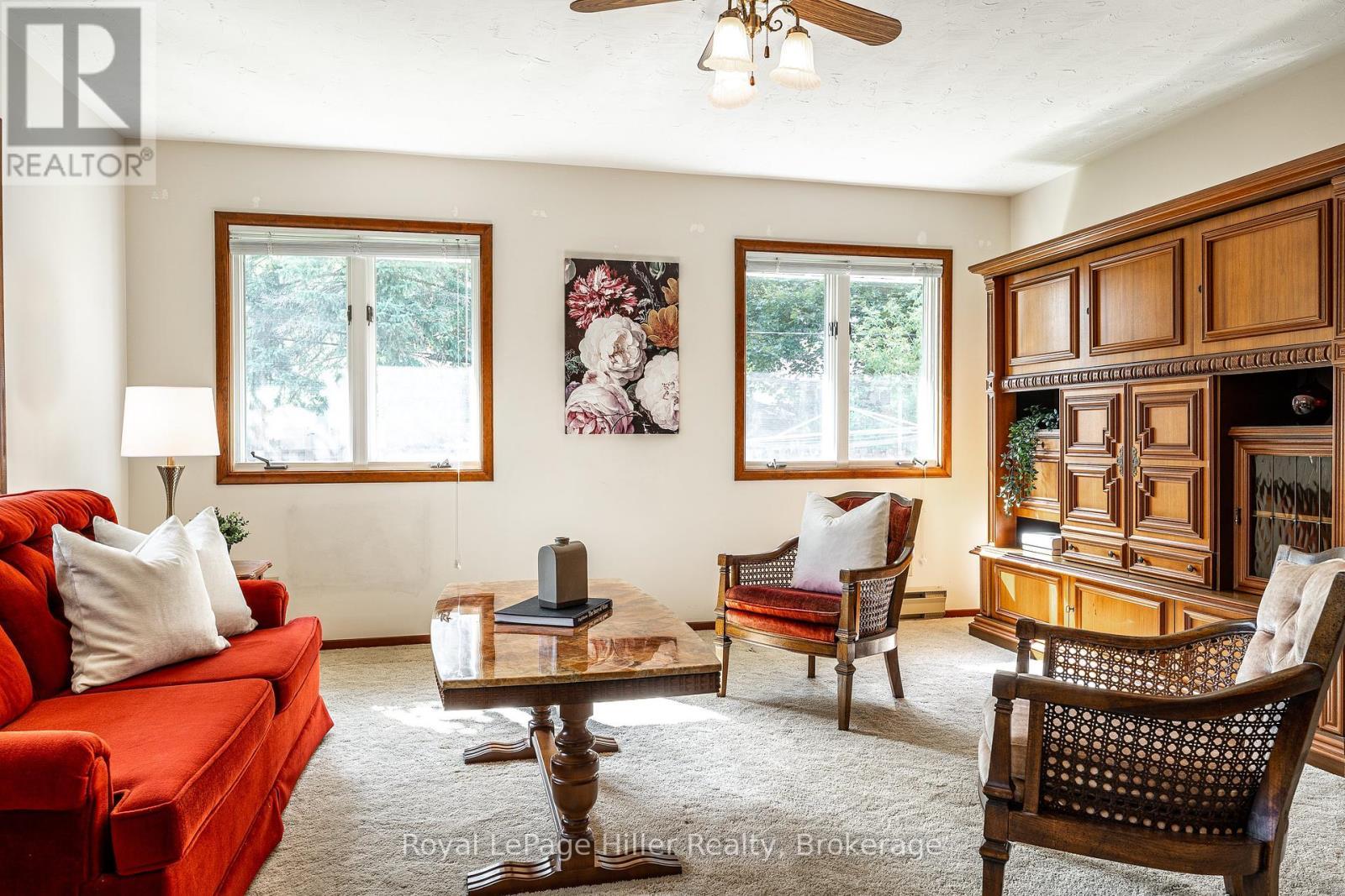 












56 GORDON STREET

,
Stratford,




Ontario
N5A4W3

