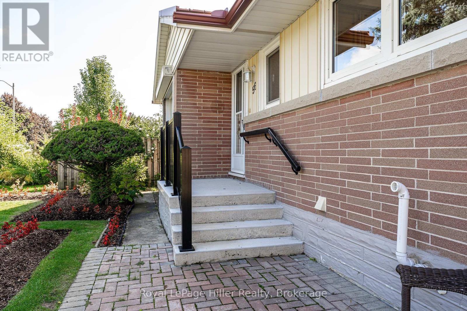 












56 GORDON STREET

,
Stratford,




Ontario
N5A4W3

