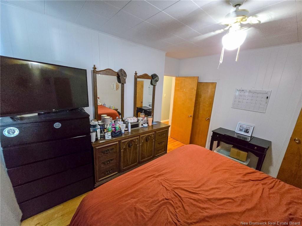 









231


Principale

ST,
Eel River Crossing,




NB
E8E 1S4

