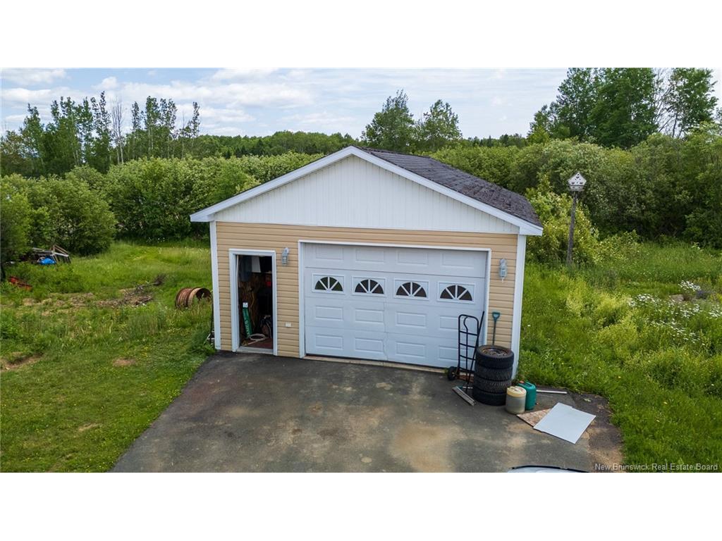 









231


Principale

ST,
Eel River Crossing,




NB
E8E 1S4

